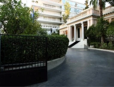 Μέγαρο Μαξίμου για αλλαγή συνόρων με Αλβανία: «Δεν δίνουμε εδάφη»